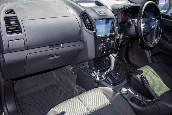 2016 Isuzu D-MAX SX High Ride Rear Wheel Drive
