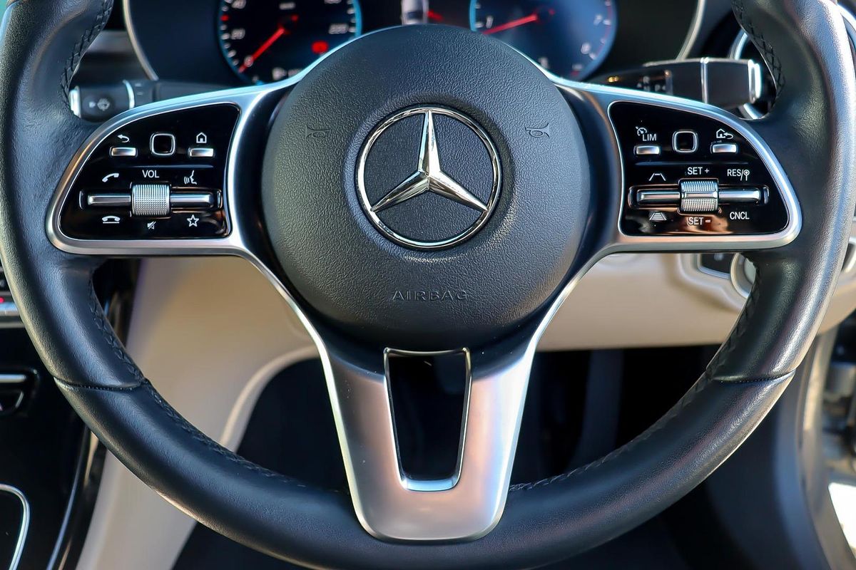 2019 Mercedes-Benz C-Class C300 W205