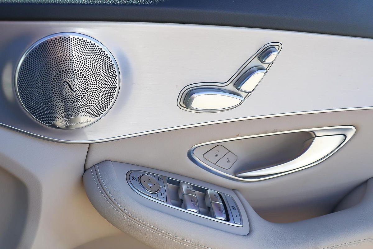 2019 Mercedes-Benz C-Class C300 W205