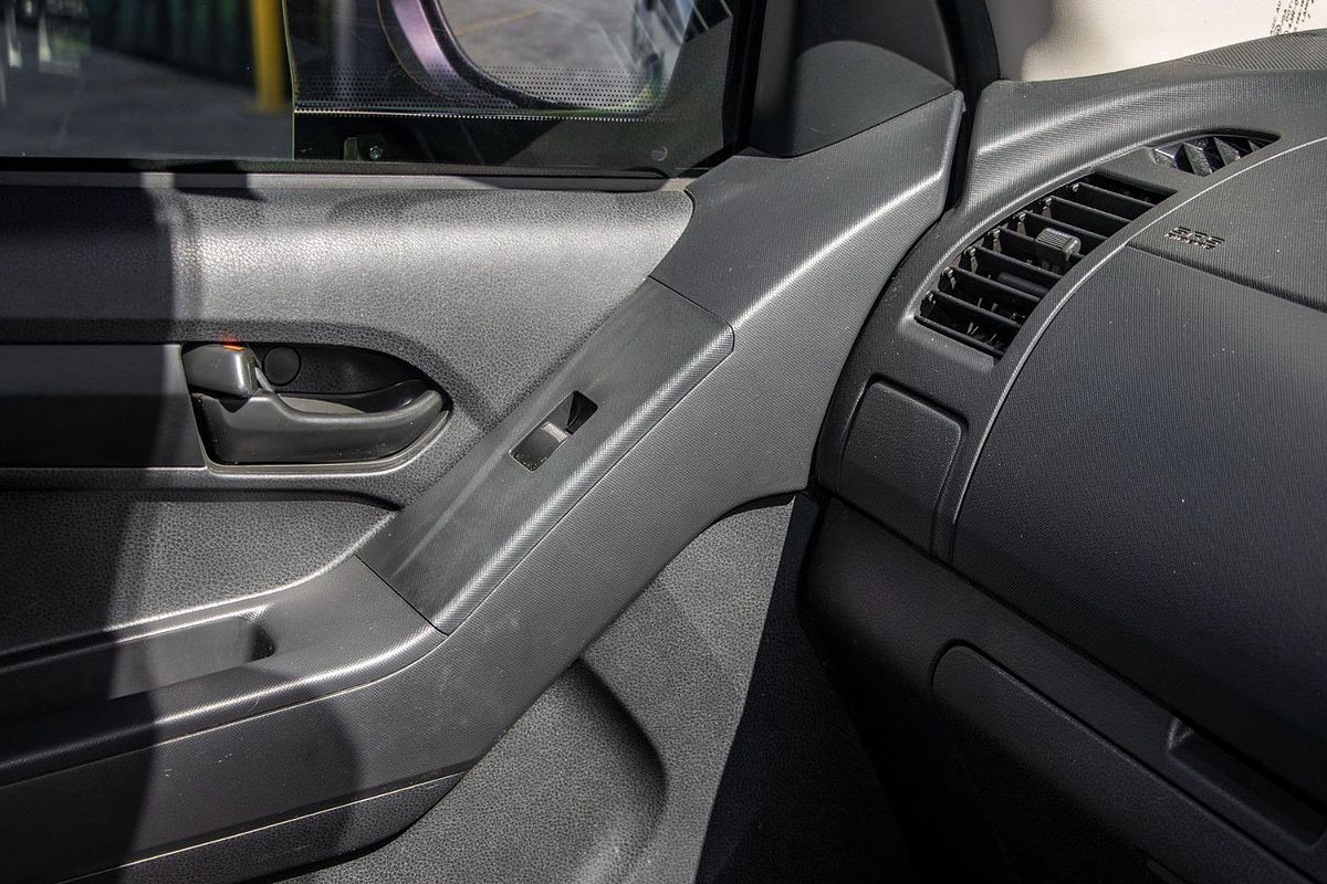 2016 Isuzu D-MAX SX High Ride Rear Wheel Drive