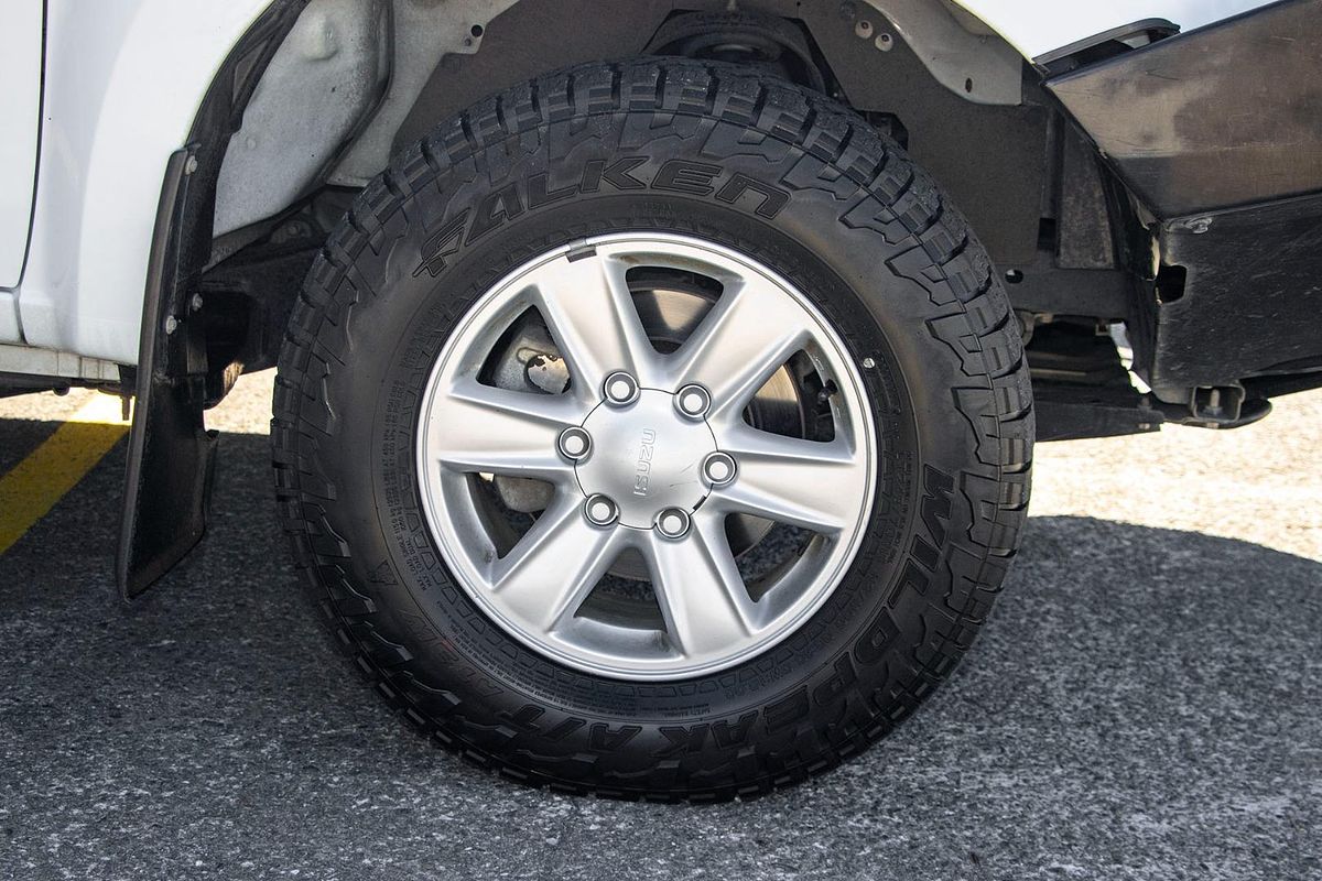 2016 Isuzu D-MAX SX High Ride Rear Wheel Drive