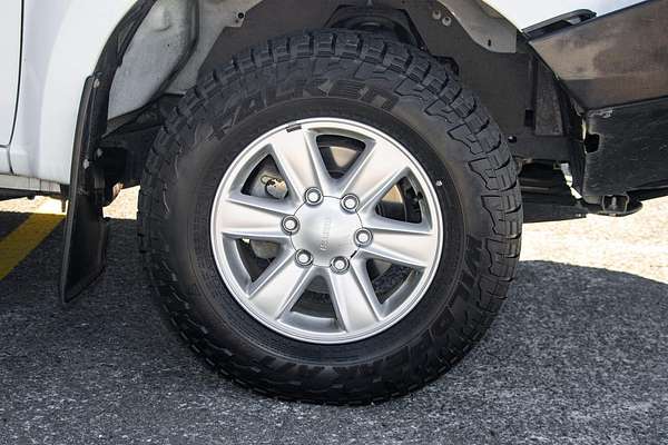 2016 Isuzu D-MAX SX High Ride Rear Wheel Drive