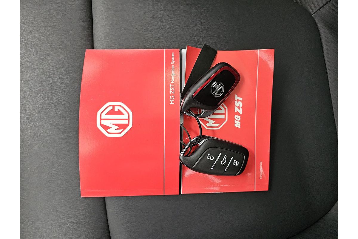 2024 MG ZST Essence