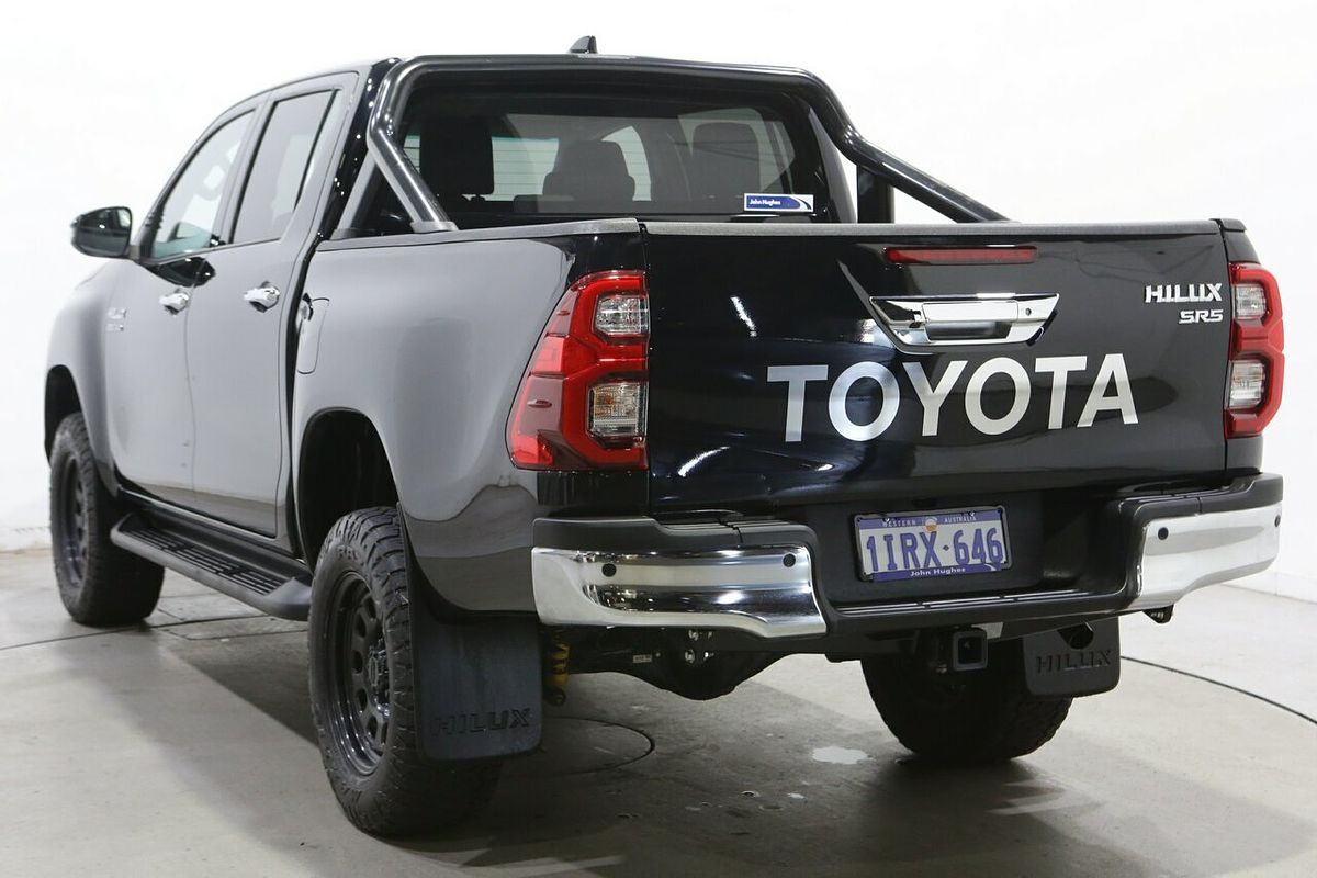 2022 Toyota Hilux SR5 GUN126R 4X4