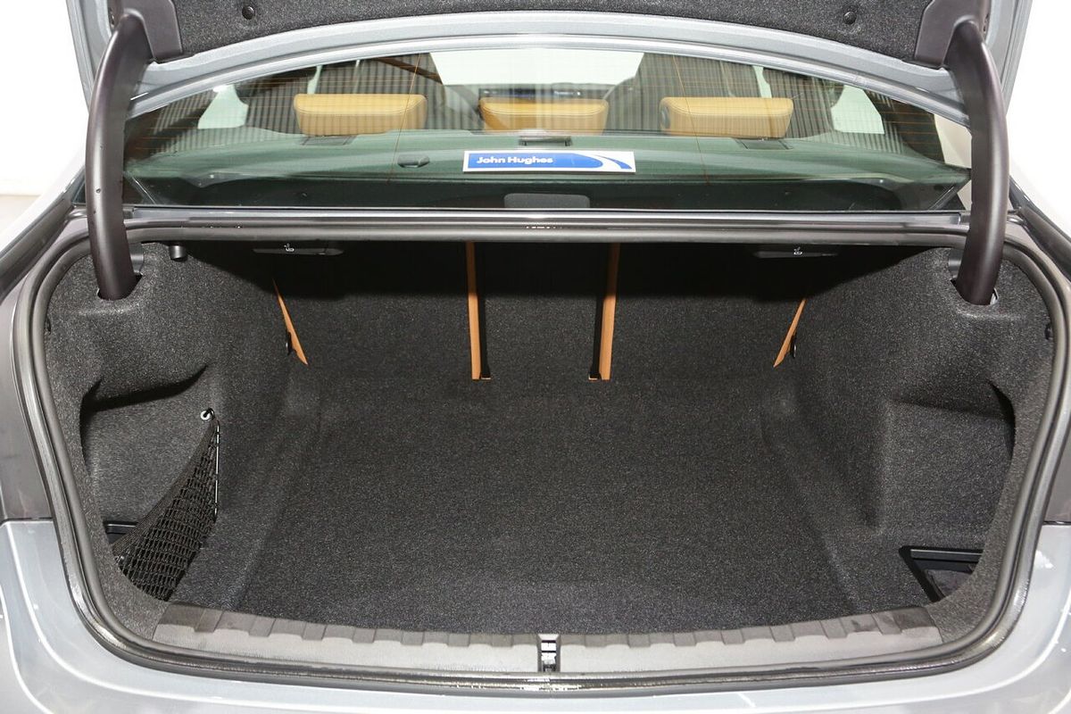 2024 BMW 3 Series 330i M Sport G20 LCI