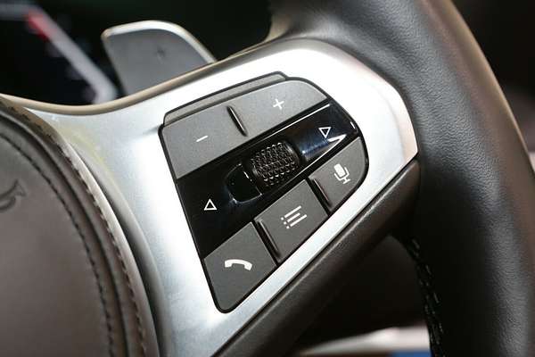 2024 BMW 3 Series 330i M Sport G20 LCI