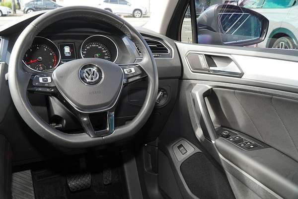 2017 Volkswagen Tiguan 132TSI Comfortline 5N