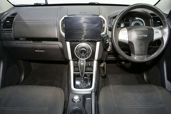 2020 Isuzu MU-X LS-T