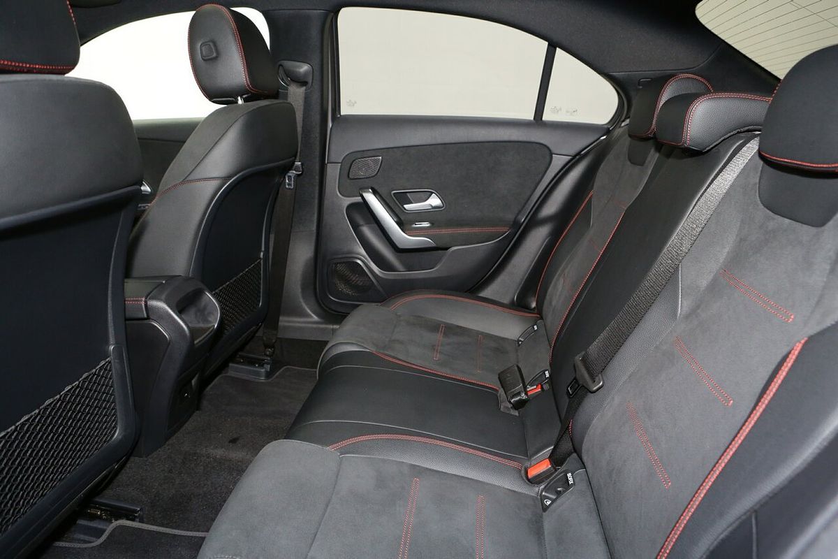 2021 Mercedes-Benz A-Class A180 V177