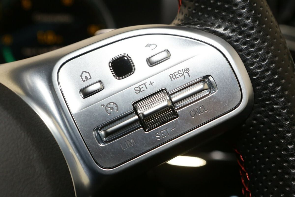 2021 Mercedes-Benz A-Class A180 V177