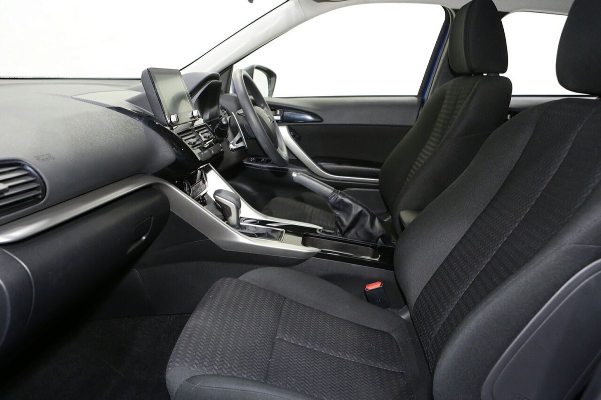 2024 Mitsubishi Eclipse Cross ES YB