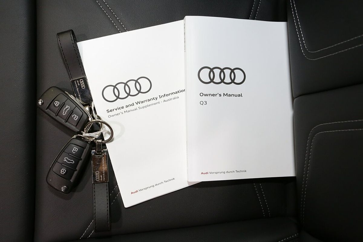 2024 Audi Q3 40 TFSI S line F3