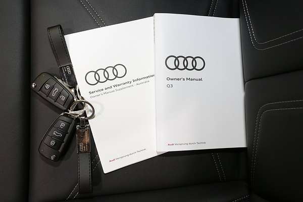 2024 Audi Q3 40 TFSI S line F3