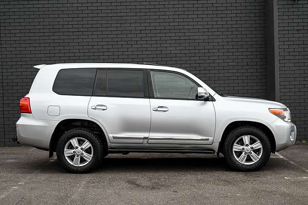 2014 Toyota Landcruiser Sahara VDJ200R