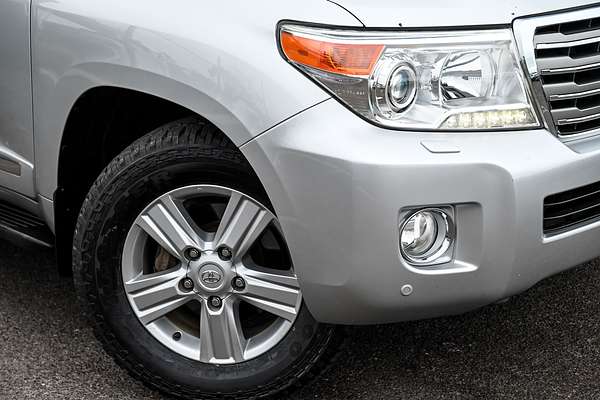 2014 Toyota Landcruiser Sahara VDJ200R