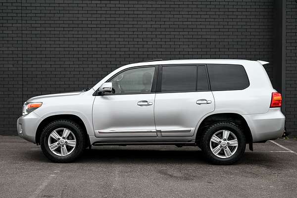 2014 Toyota Landcruiser Sahara VDJ200R
