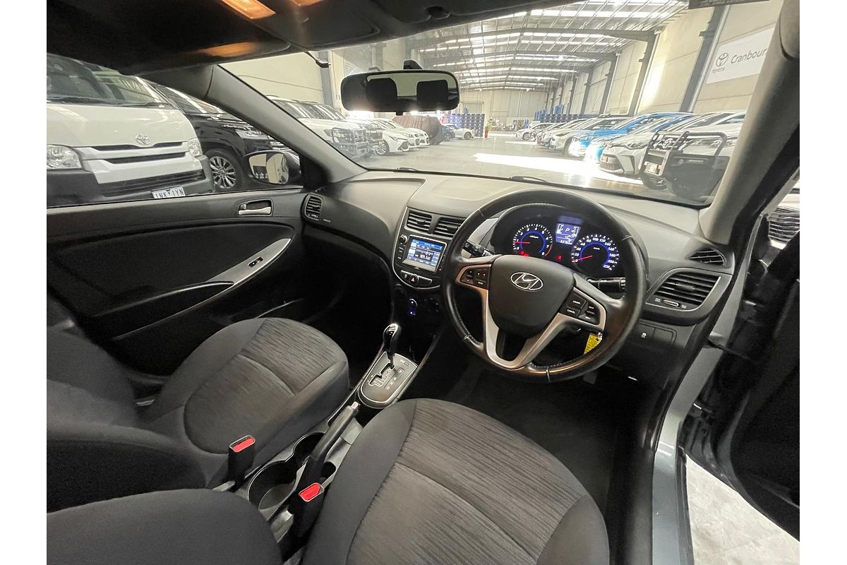 2017 Hyundai Accent Sport RB5