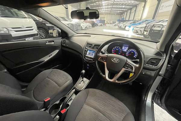 2017 Hyundai Accent Sport RB5