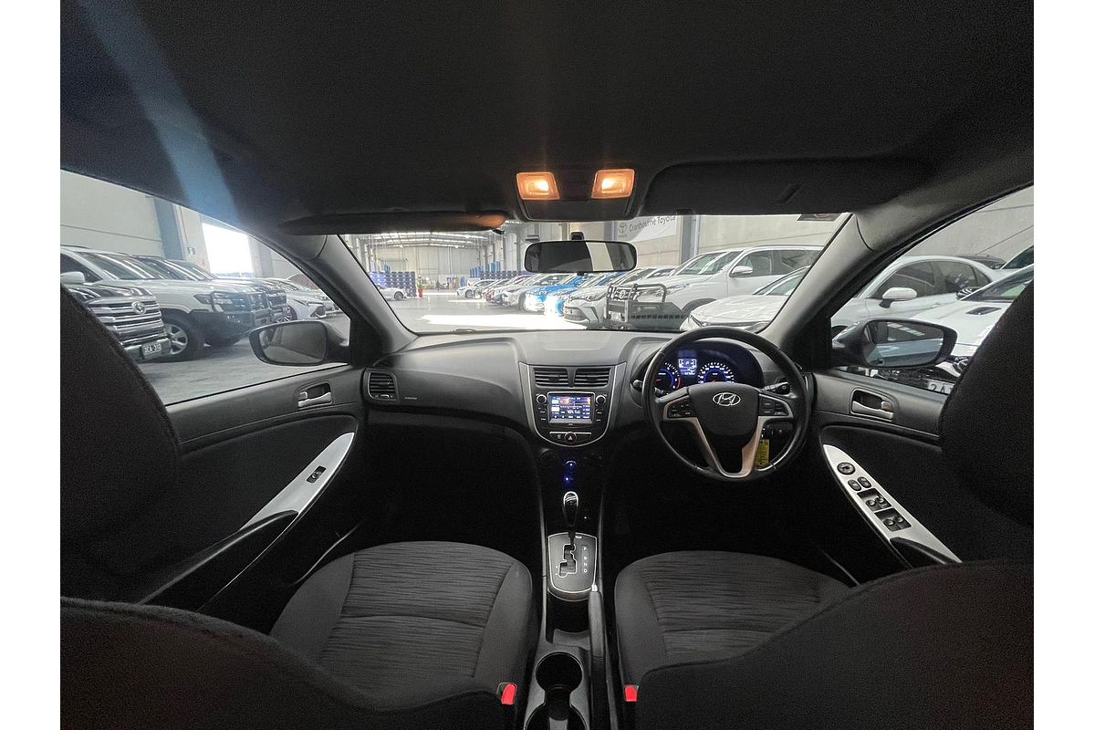 2017 Hyundai Accent Sport RB5
