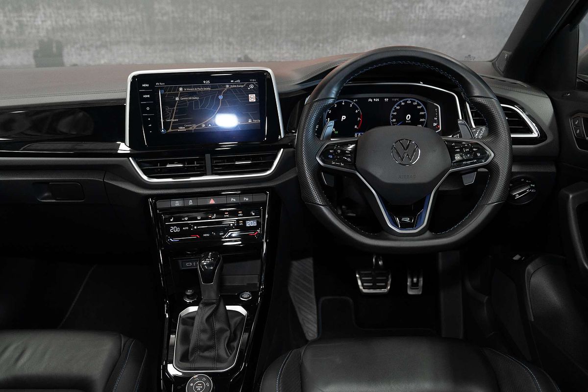 2022 Volkswagen T-Roc R D11