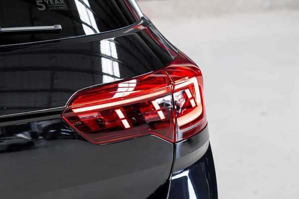 2022 Volkswagen T-Roc R D11