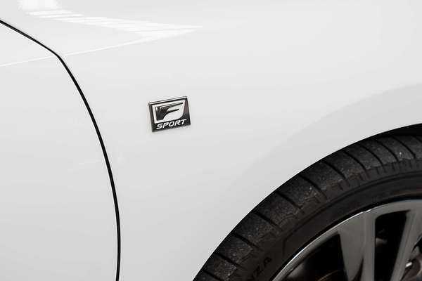 2020 Lexus ES ES300h F Sport AXZH10R