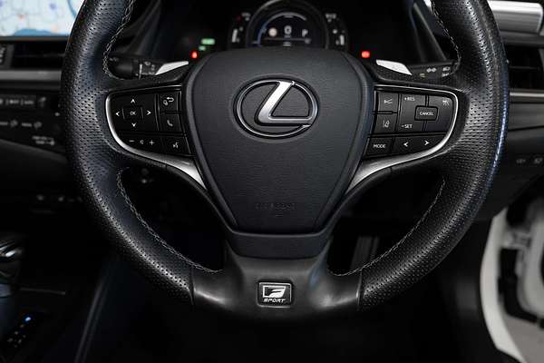 2020 Lexus ES ES300h F Sport AXZH10R