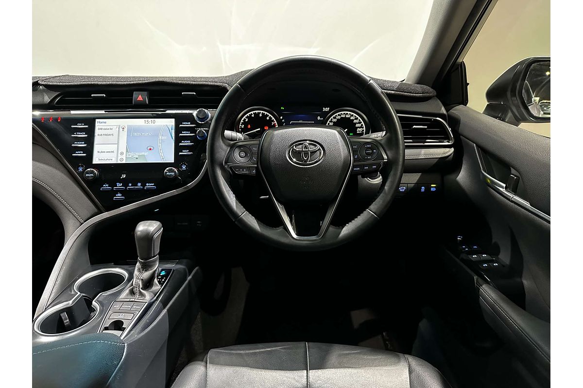 2020 Toyota Camry SX GSV70R