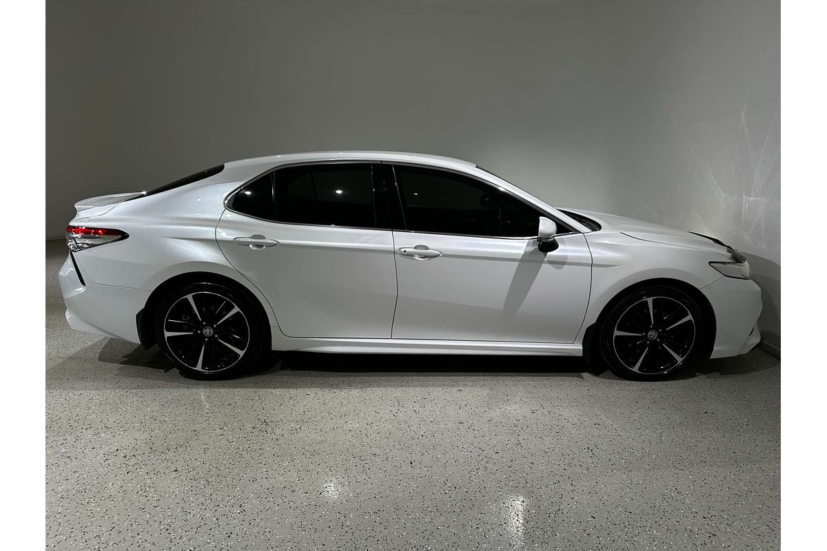 2020 Toyota Camry SX GSV70R