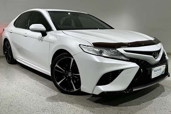 2020 Toyota Camry SX GSV70R