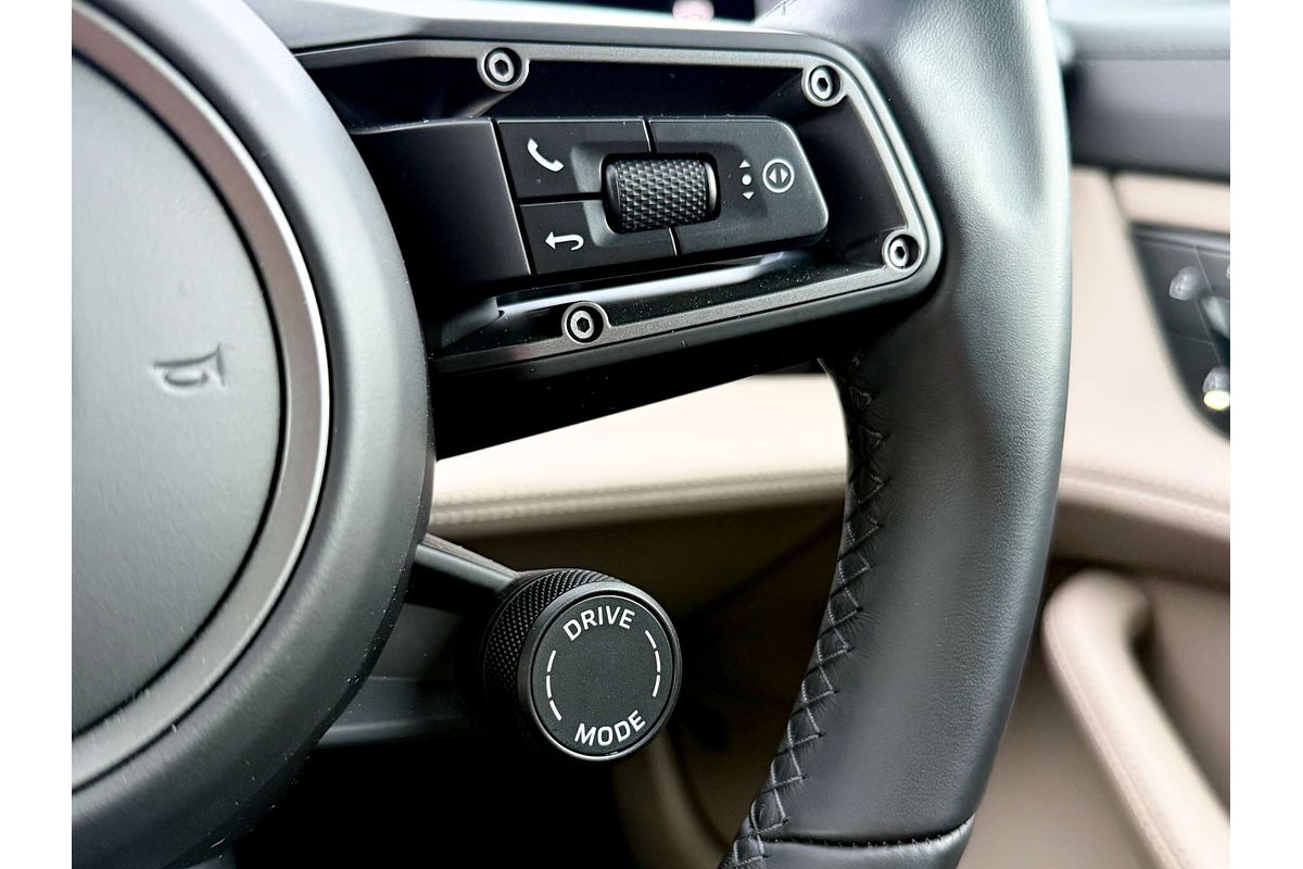 2023 Porsche Taycan  Y1A