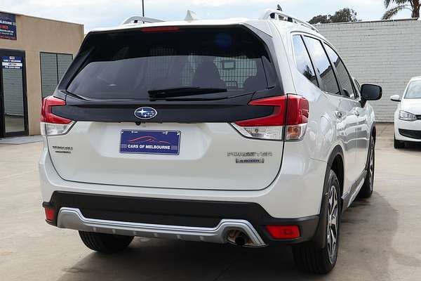 2022 Subaru Forester Hybrid L S5