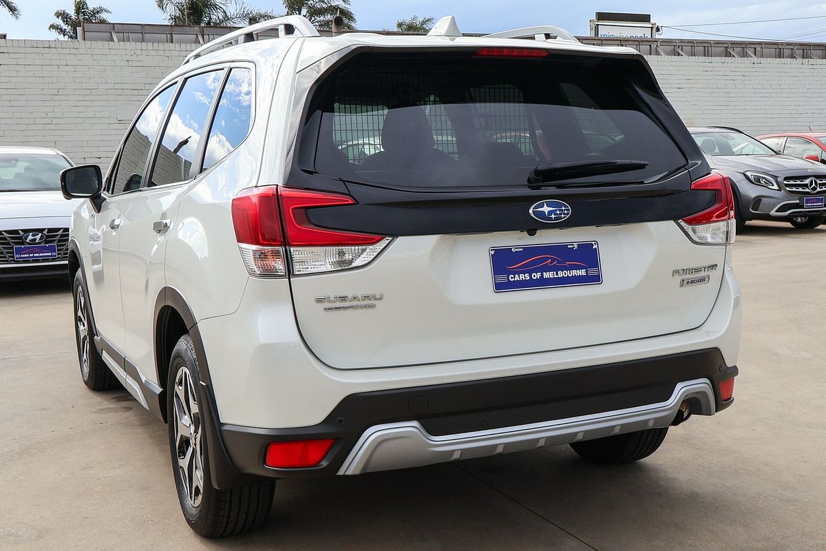 2022 Subaru Forester Hybrid L S5