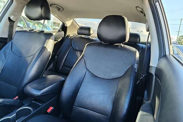 2013 Hyundai Elantra Active MD3