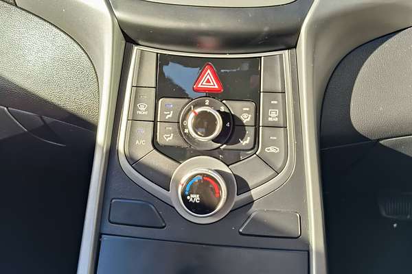 2013 Hyundai Elantra Active MD3