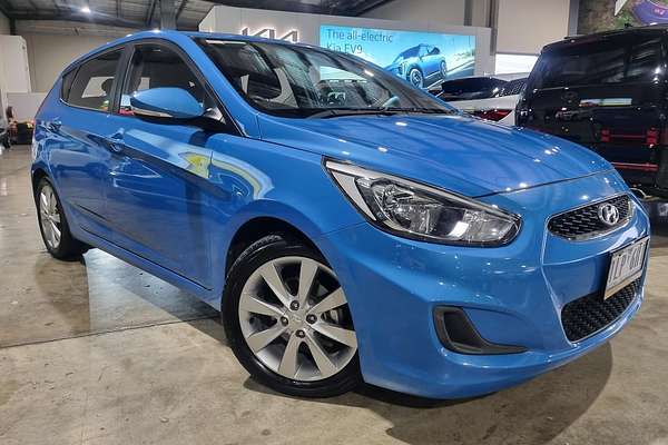 2017 Hyundai Accent Sport RB6