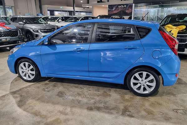 2017 Hyundai Accent Sport RB6