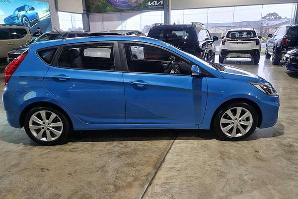 2017 Hyundai Accent Sport RB6