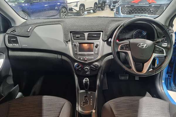 2017 Hyundai Accent Sport RB6