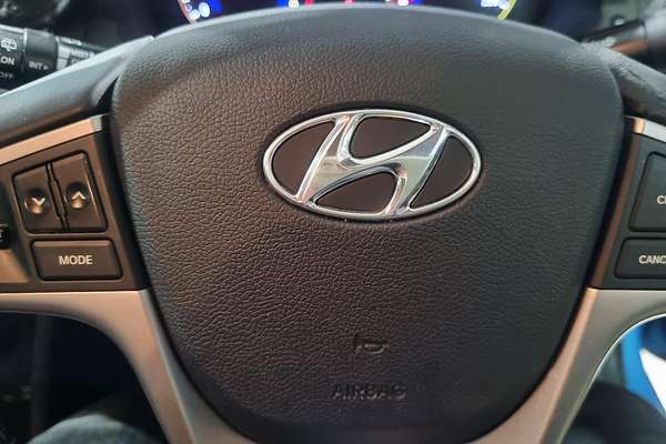2017 Hyundai Accent Sport RB6