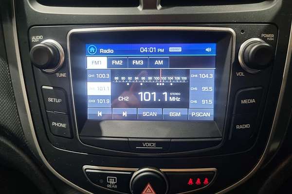 2017 Hyundai Accent Sport RB6
