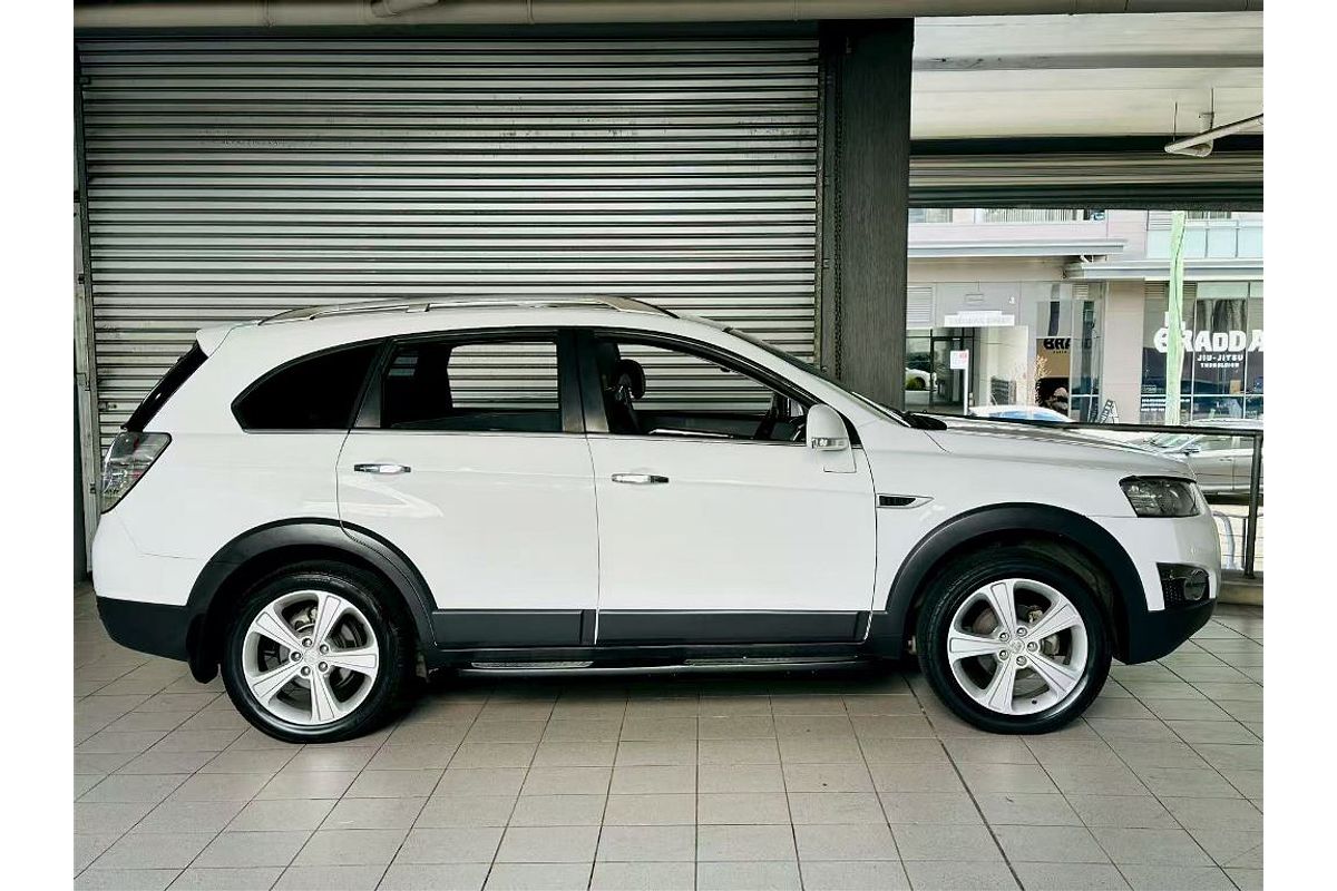 CAPTIVA CG MY13 7 LX (4x4) 2.2L DT4 DIESEL TURBO F/INJ 6 SP AUTOMATIC 4D WAGON 