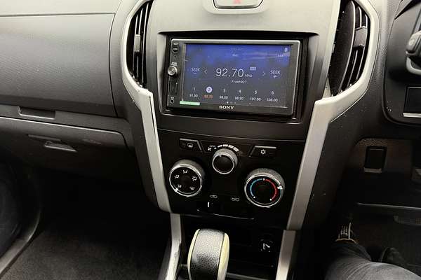 2015 Isuzu D-MAX LS-U High Ride Rear Wheel Drive