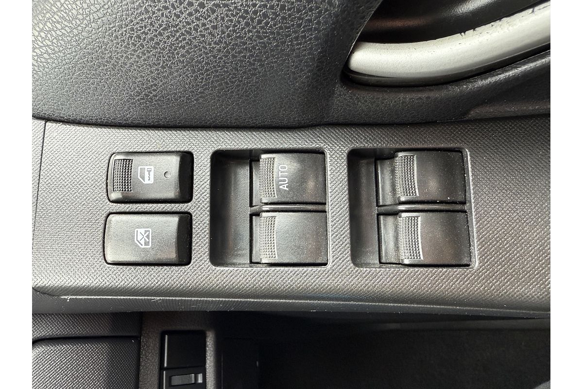 2015 Isuzu D-MAX LS-U High Ride Rear Wheel Drive