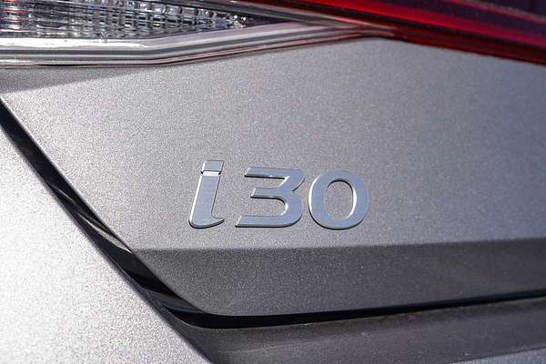 2025 Hyundai i30 Elite Hybrid CN7.V2
