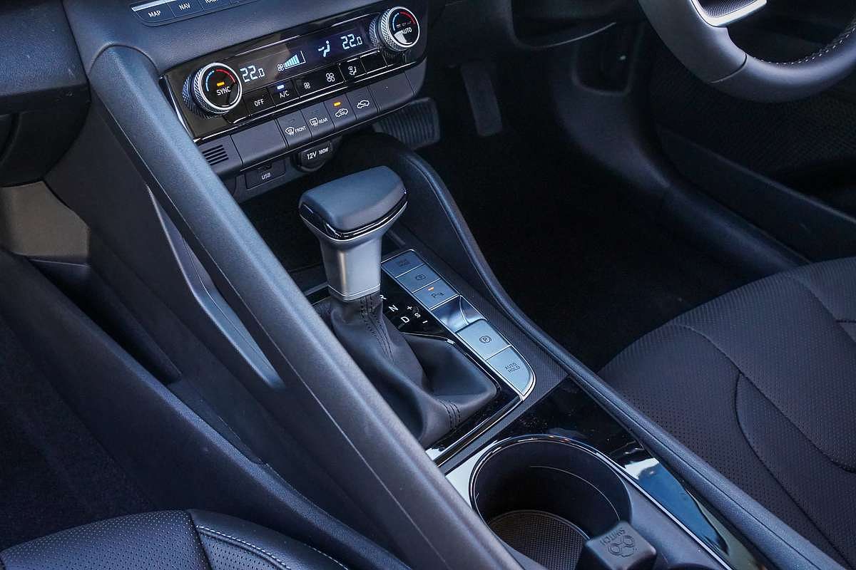 2025 Hyundai i30 Elite Hybrid CN7.V2