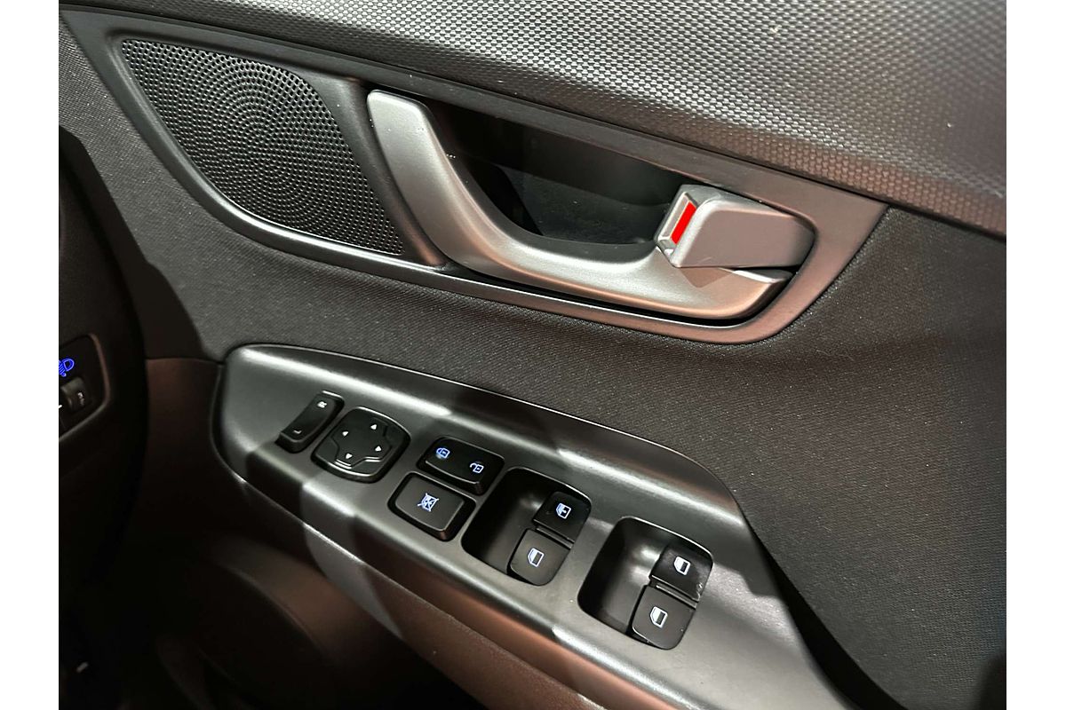 2020 Hyundai Kona Go OS.3