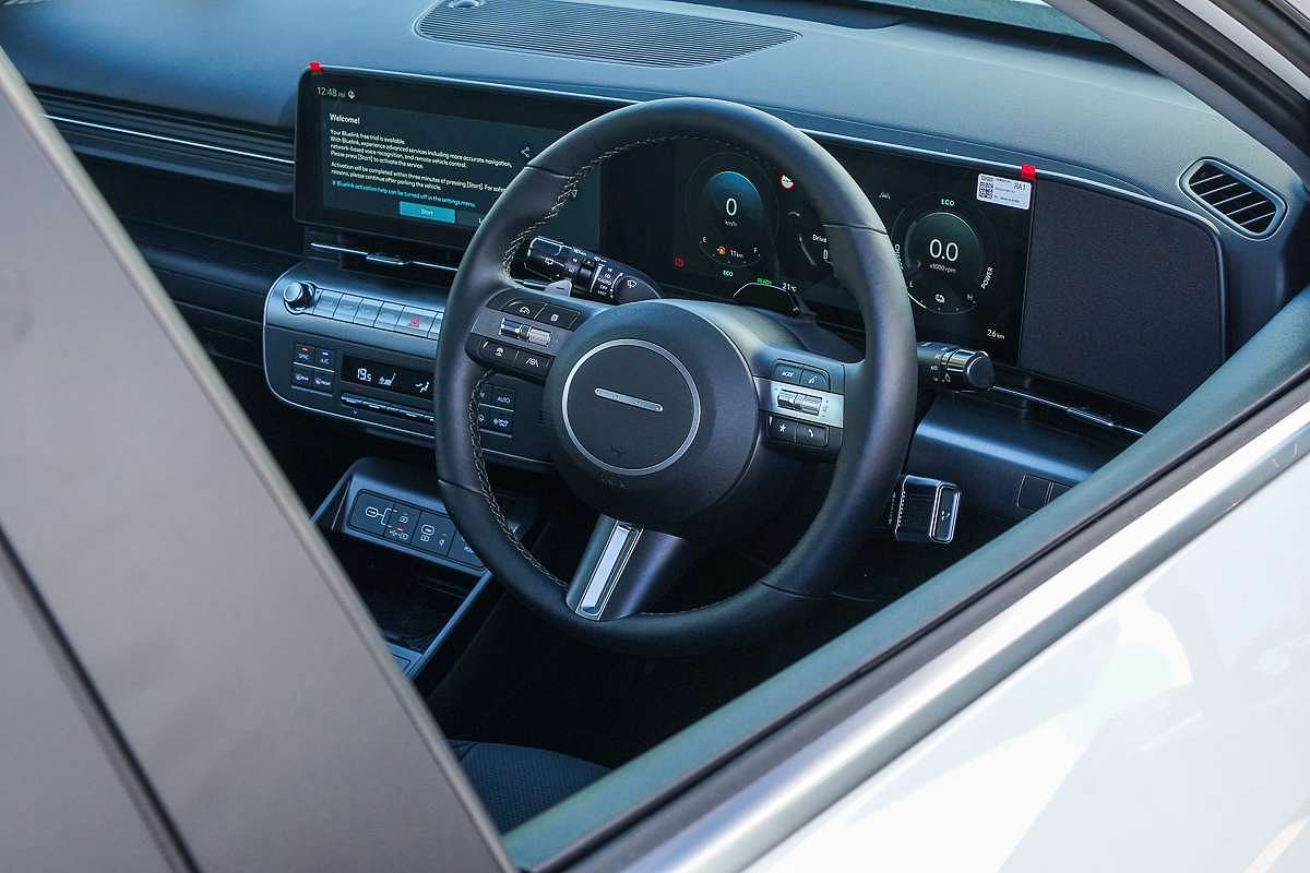 2025 Hyundai Kona Hybrid Premium SX2.V2