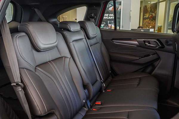 2025 Isuzu MU-X LS-T