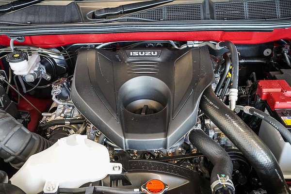 2025 Isuzu MU-X LS-T
